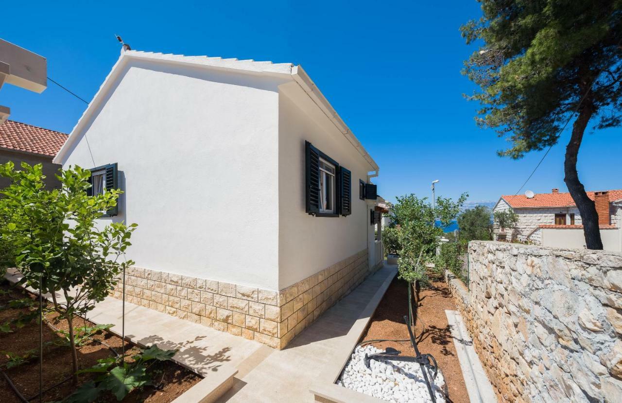 Holiday Home Brac Supetar Exterior photo
